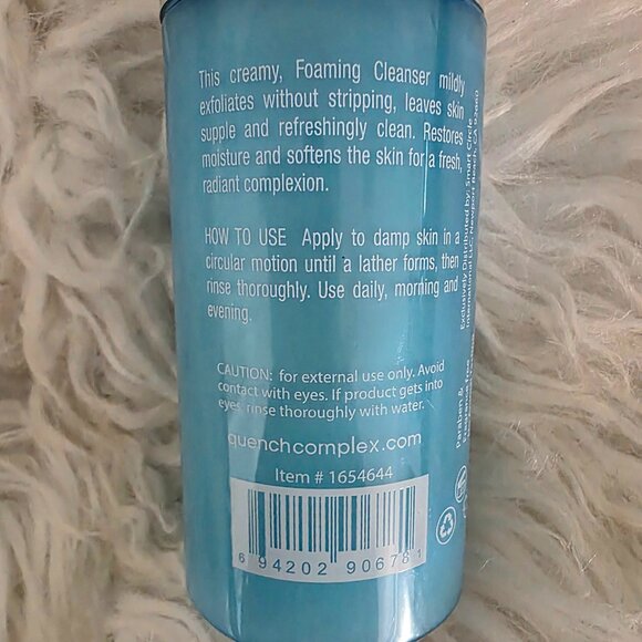 NWT Quench Micro Water Complex Foaming Cleanser- Mild, Daily Cleanser- 4.1fl oz - Picture 5 of 8